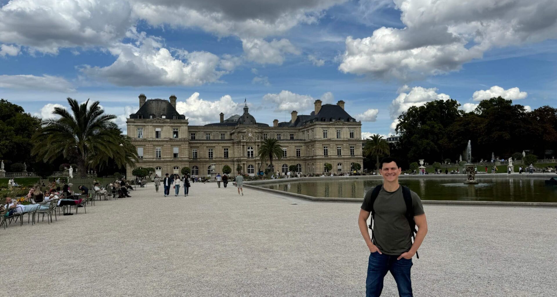 nomadic matt in front of the luxembourg gardens