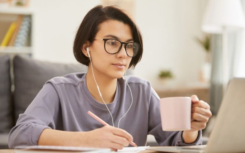 a student working online as a transcriptionist